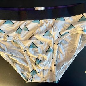 Me undies tee pee men large briefs NWOT